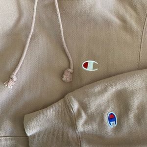 Champion Pullover Hoodie